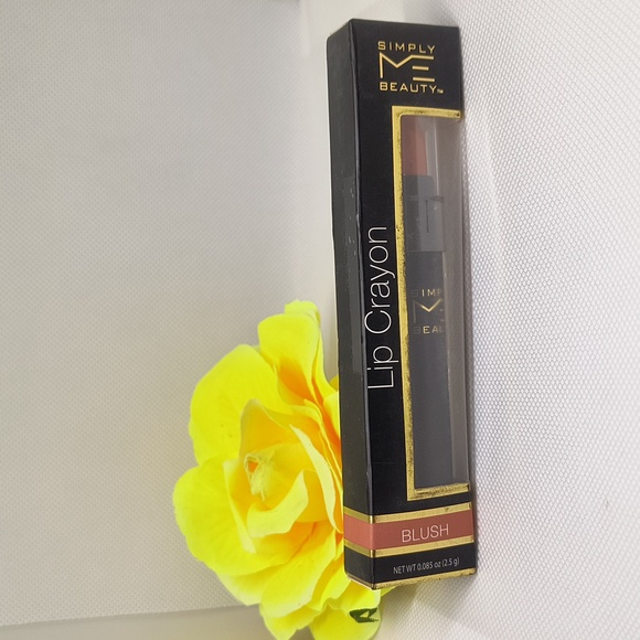 Bundle of makeup - Picture 4 of 8